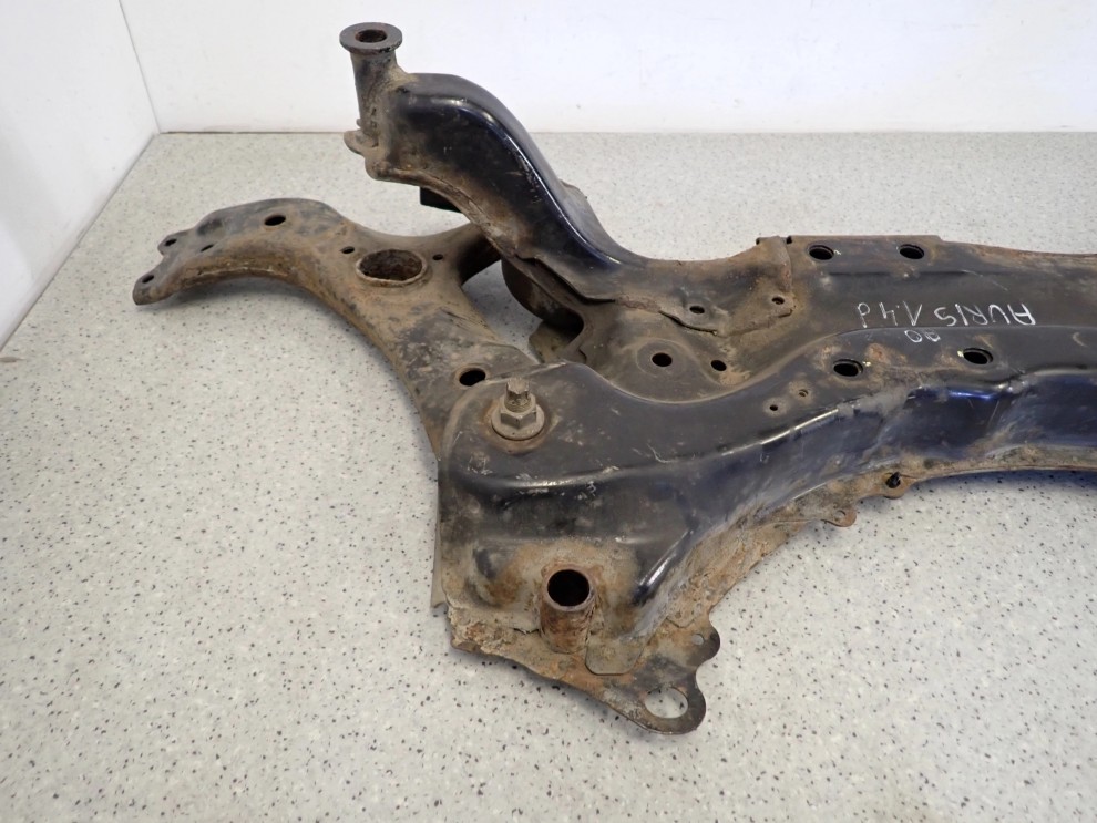 TOYOTA AURIS I 07-12 BELKA ZAWIESZENIA PRZEDNIEGO SANKI 4/14