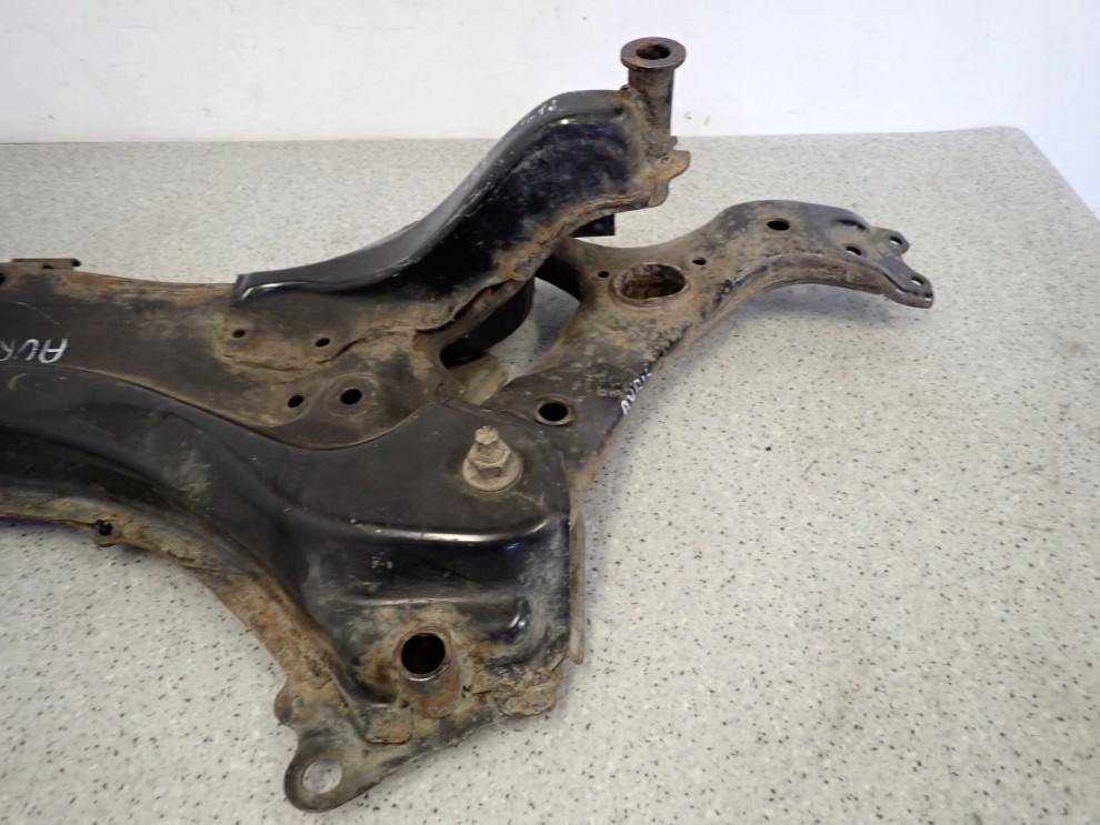 TOYOTA AURIS I 07-12 BELKA ZAWIESZENIA PRZEDNIEGO SANKI 5/14