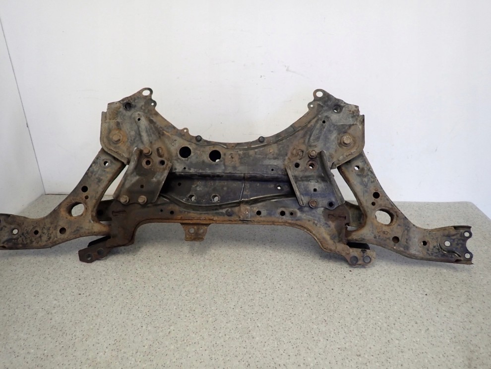 TOYOTA AURIS I 07-12 BELKA ZAWIESZENIA PRZEDNIEGO SANKI 6/14