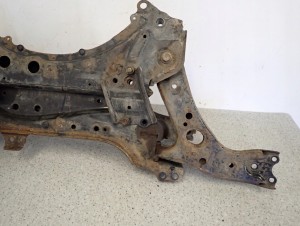 TOYOTA AURIS I 07-12 BELKA ZAWIESZENIA PRZEDNIEGO SANKI 8/14 MINIATURA