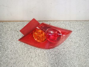MAZDA 3 BK HB 03-05 LAMPA TYLNA PRAWA ZEWNĘTRZNA 3/6 MINIATURA