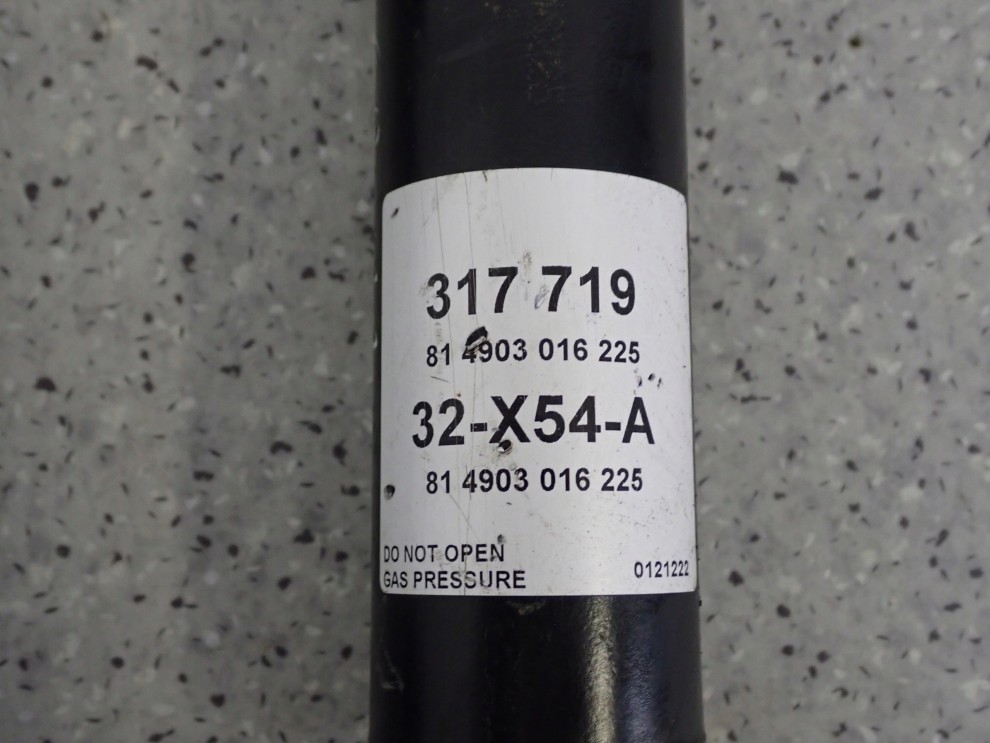 KIA VENGA 09- AMORTYZATOR TYLNY 4/5