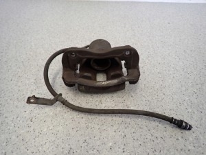 KIA RIO III 11-14 ZACISK HAMULCOWY PRZEDNI PRAWY 3/4 MINIATURA