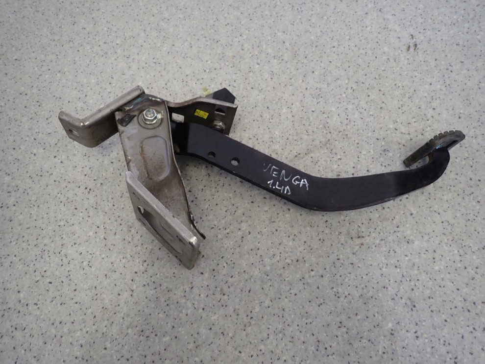 KIA VENGA 09- PEDAŁ HAMULCA 1/7