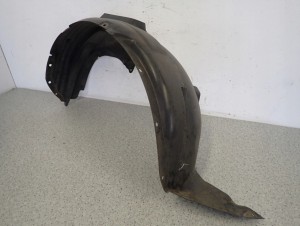 MAZDA2 MAZDA 2 DY 02- NADKOLE PRZEDNIE PRAWE 1/8 MINIATURA