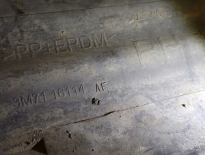 MAZDA2 MAZDA 2 DY 02- NADKOLE PRZEDNIE PRAWE 8/8 MINIATURA