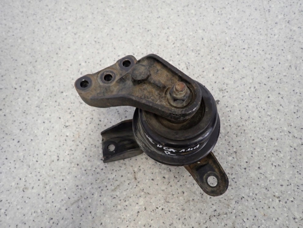 KIA VENGA 1.4 CRDI 09- PODUSZKA SILNIKA PRZEDNIA PRAWA 2/4