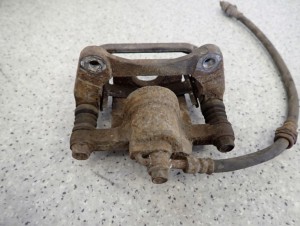 CHEVROLET LACETTI NUBIRA 03- ZACISK HAMULCOWY TYLNY PRAWY 4/4 MINIATURA