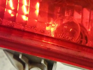 KIA RIO II 10-11 LAMPA TYLNA PRZECIWMGIELNA LAMPY KOMPLET 6/11 MINIATURA