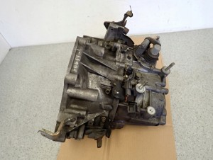 MAZDA 6 MAZDA6 02-05 2.0D RF5 SKRZYNIA BIEGÓW 5/8 MINIATURA