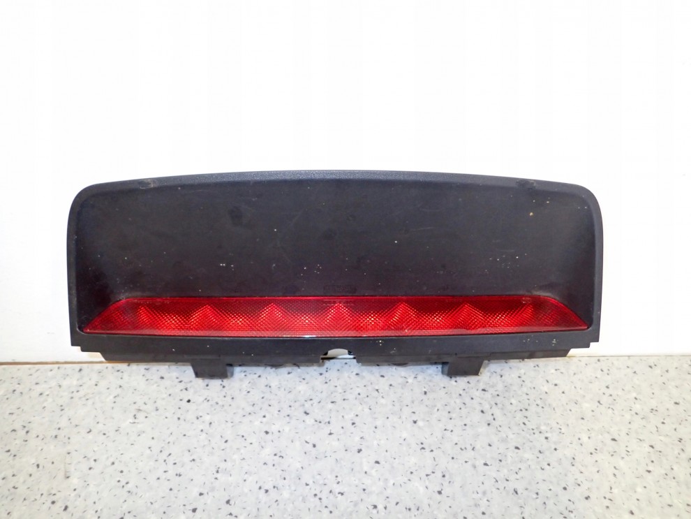 NISSAN PRIMERA P12 KOMBI 02-07 LAMPA TRZECI STOP 1/3