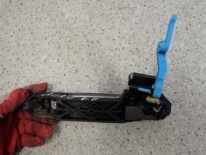 TOYOTA AURIS 06- KLAMKA ZEWNĘTRZNA TYLNA PRAWA 1G3 6/6 MINIATURA