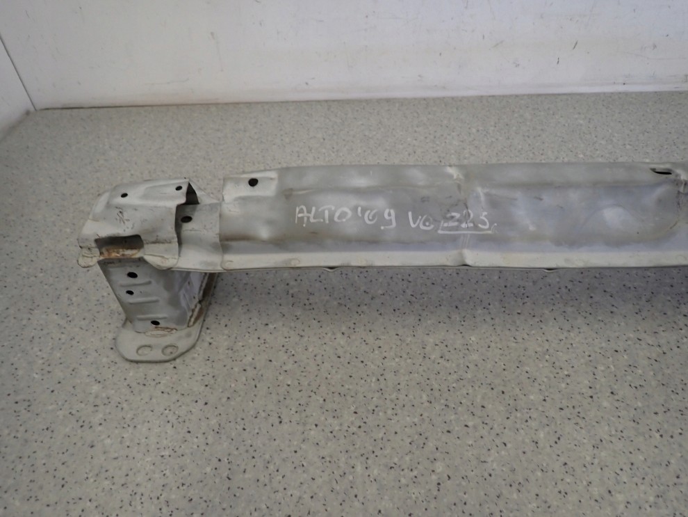 SUZUKI ALTO PIXO 09- BELKA ZDERZAKA PRZÓD GÓRNA 3/8