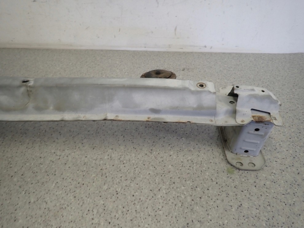 SUZUKI ALTO PIXO 09- BELKA ZDERZAKA PRZÓD GÓRNA 4/8