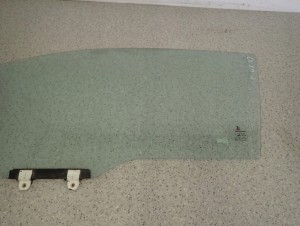 HONDA CIVIC VII EM COUPE 01-05 SZYBA DRZWI LEWA 3/5 MINIATURA