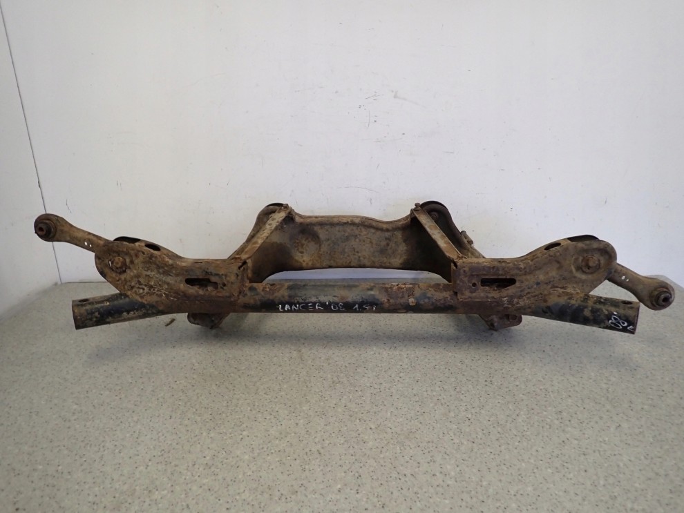 MITSUBISHI LANCER SEDAN VIII 08- BELKA ZAWIESZENIA TYŁ TYLNA 8/12