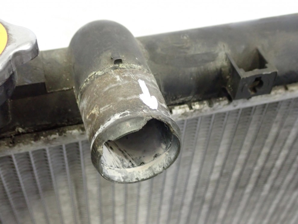 MITSUBISHI LANCER 03-07 1.6 CHŁODNICA WODY 5/5