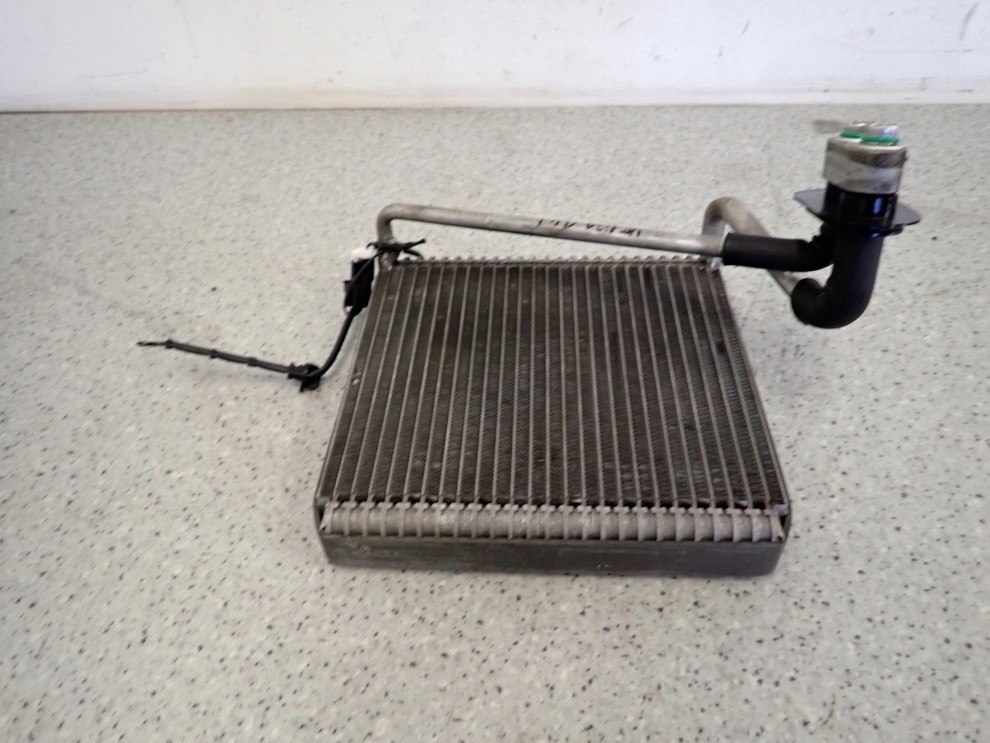 KIA VENGA 09- PAROWNIK KLIMATYZACJI 2/5