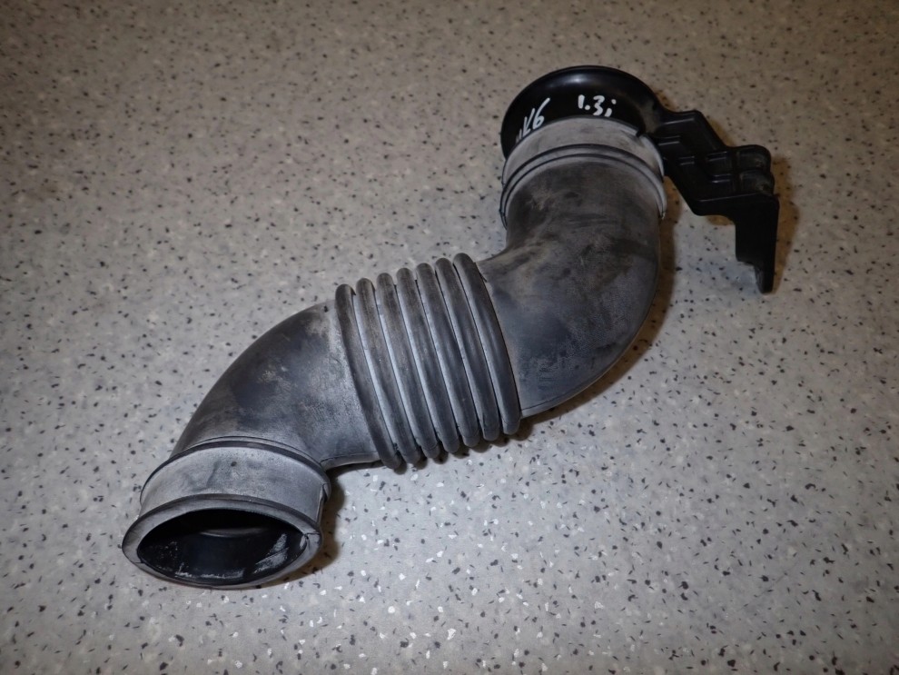 SUZUKI SWIFT 04- 1.3i RURA POWIETRZA ŁAPACZ 2/6