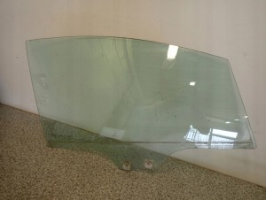 MAZDA5 MAZDA 5 05-10 SZYBA DRZWI PRZEDNIA PRAWA 2/3 MINIATURA