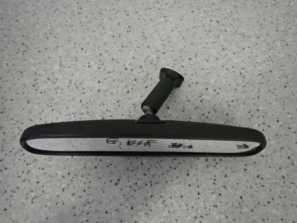 SUZUKI GRAND VITARA 01-05 LUSTERKO WEWNĘTRZNE 2/5