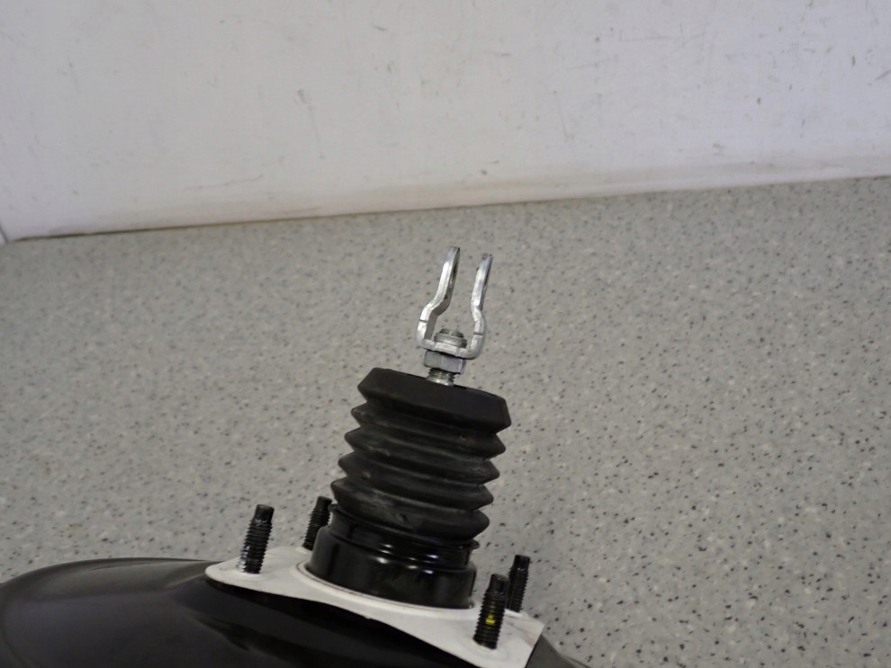 HYUNDAI IX20 1.4i 09- POMPA HAMULCOWA SERWO 58500-1K250 4/4