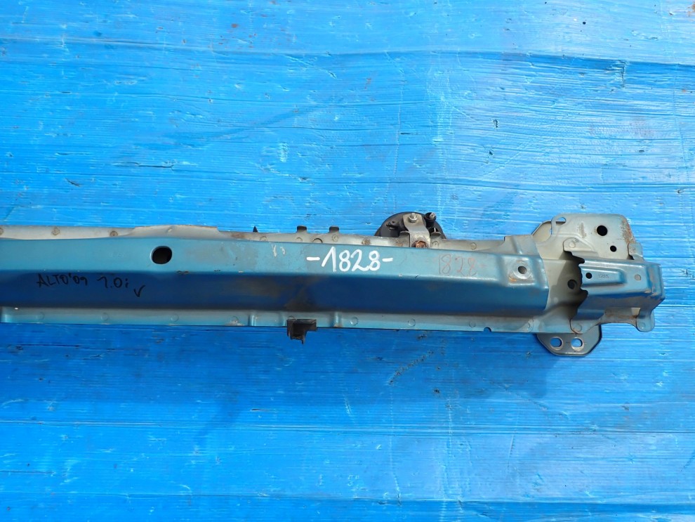 SUZUKI ALTO PIXO 09- BELKA ZDERZAKA PRZÓD GÓRNA 4/6