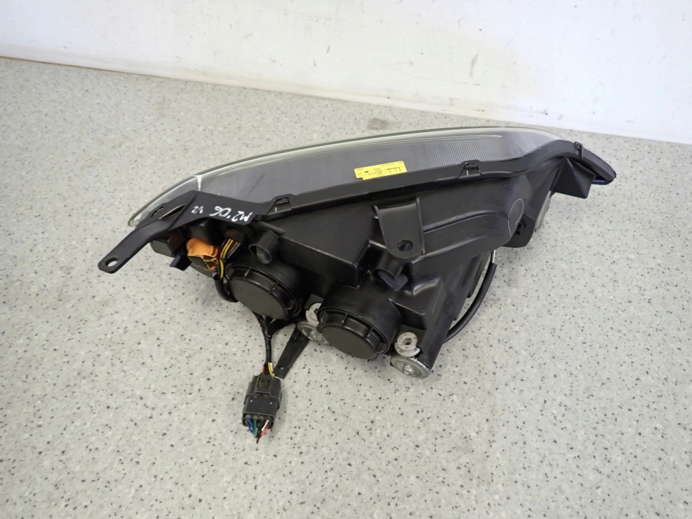 MAZDA2 MAZDA 2 05-07 LAMPA PRZEDNIA LEWA REFLEKTOR 5/7