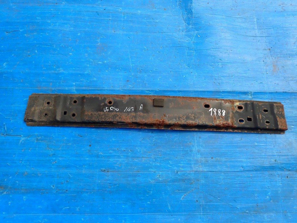 TOYOTA VERSO 09- BELKA ZDERZAKA TYLNEGO 1G3 1/6