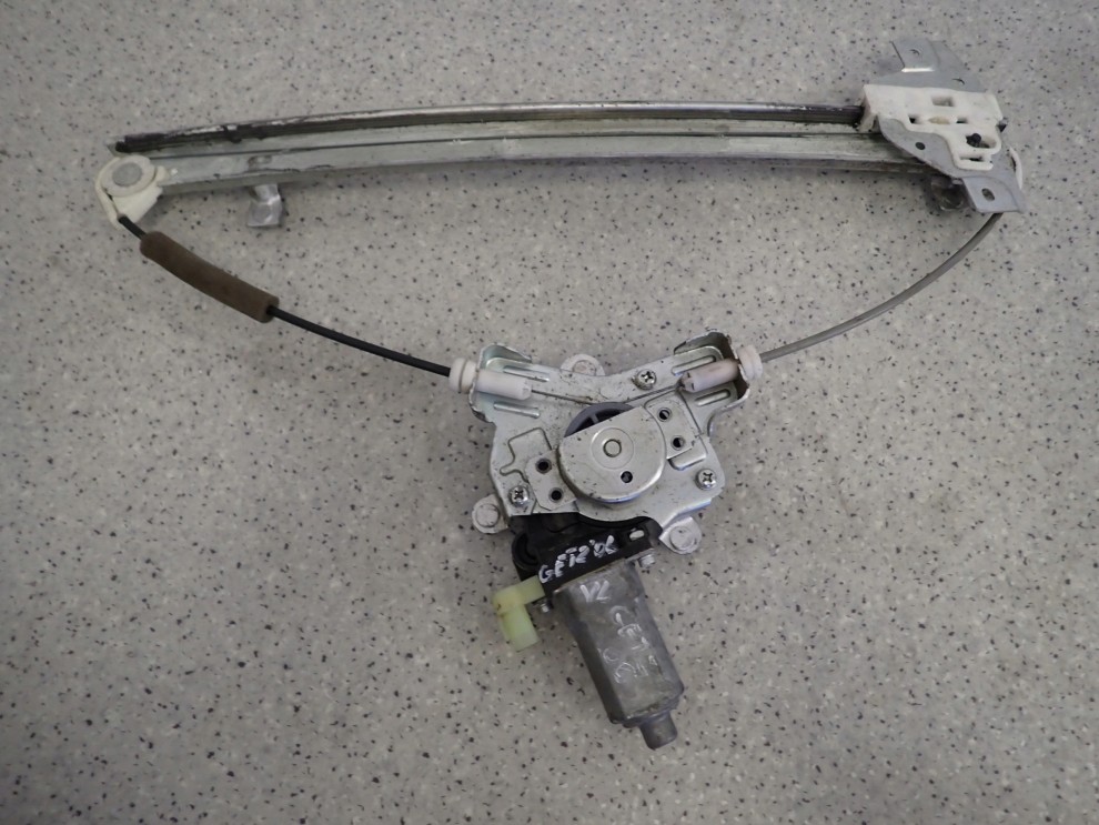 HYUNDAI GETZ 02- 10 PODNOSNIK SZYBY PRZÓD LEWY 3/4