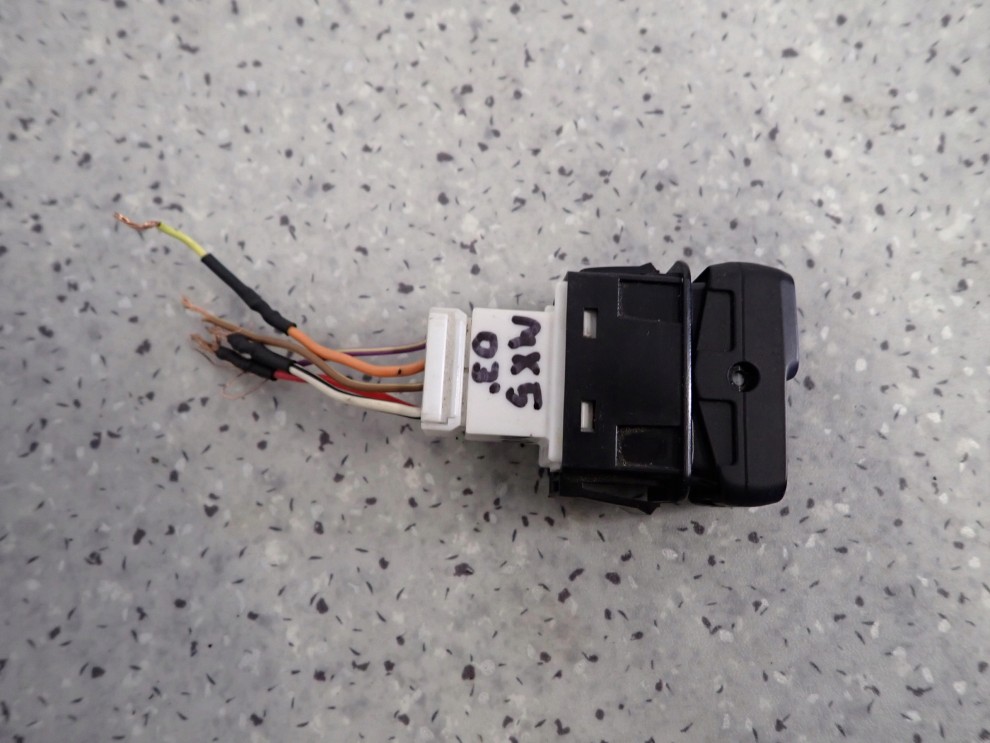 MAZDA MX5 MX-5 NB 99-05 PRZEŁĄCZNIK ŚWIATEŁ PRZECIWMGIELNYCH 2/4