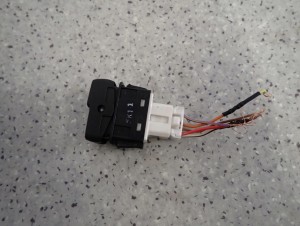 MAZDA MX5 MX-5 NB 99-05 PRZEŁĄCZNIK ŚWIATEŁ PRZECIWMGIELNYCH 3/4 MINIATURA