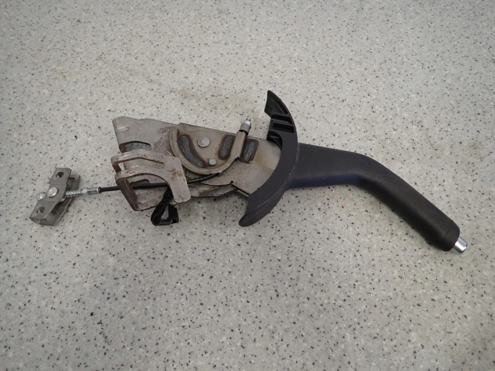 HYUNDAI IX20 09- RĘCZNY DŹWIGNIA HAMULCA RĘCZNEGO 1/4