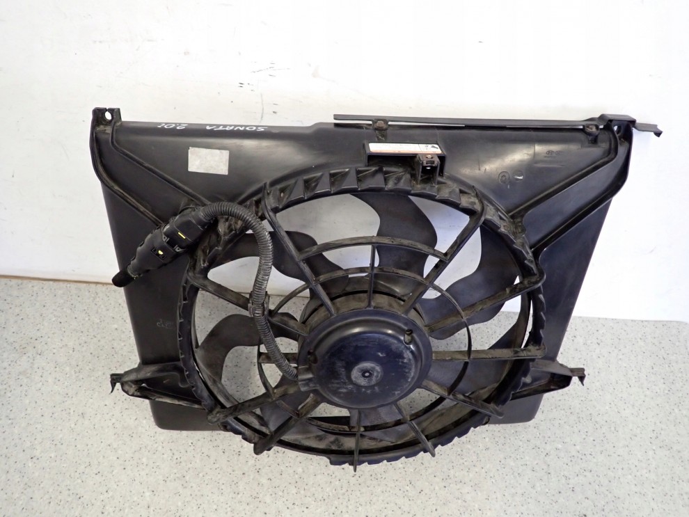 HYUNDAI SONATA 2.0i 05-09 WENTYLATOR CHŁODNICY 4/4