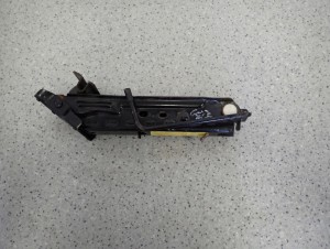 HYUNDAI GETZ 02-10 LEWAREK PODNOŚNIK SAMOCHODOWY 5/5 MINIATURA