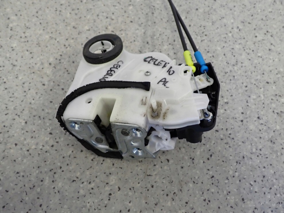 SUZUKI CELERIO 14-19 ZAMEK DRZWI TYŁ LEWYCH 3/4