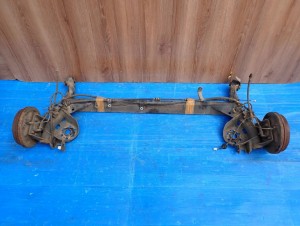 KIA RIO II 05- 11 BELKA ZAWIESZENIA TYŁ BĘBNY 5/7 MINIATURA