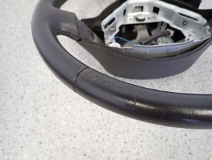 TOYOTA YARIS 03-05 FR KIEROWNICA KOŁO KIEROWNICY 5/9 MINIATURA