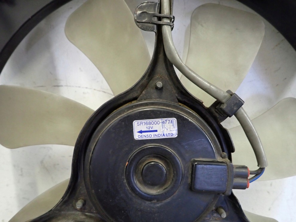 SUZUKI ALTO 1.0i 02-08 WENTYLATOR CHŁODNICY 4/4