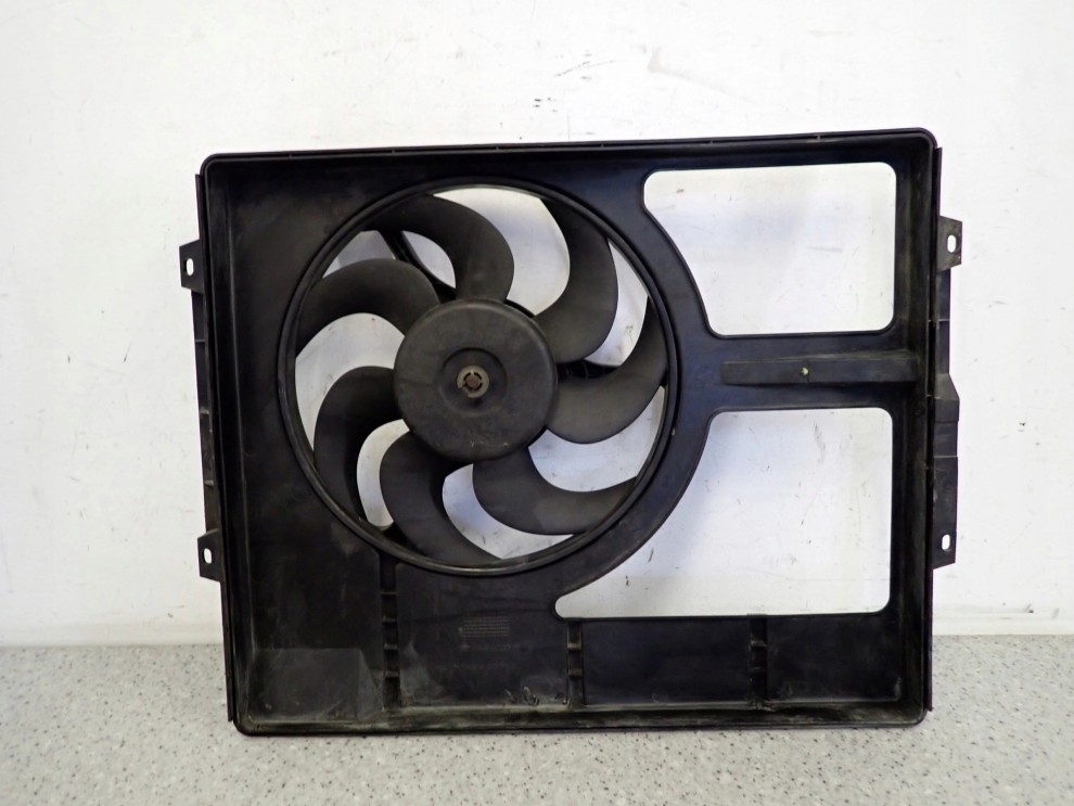 SUZUKI VITARA 1.9D 95-98 WENTYLATOR CHŁODNICY WODY 2/5