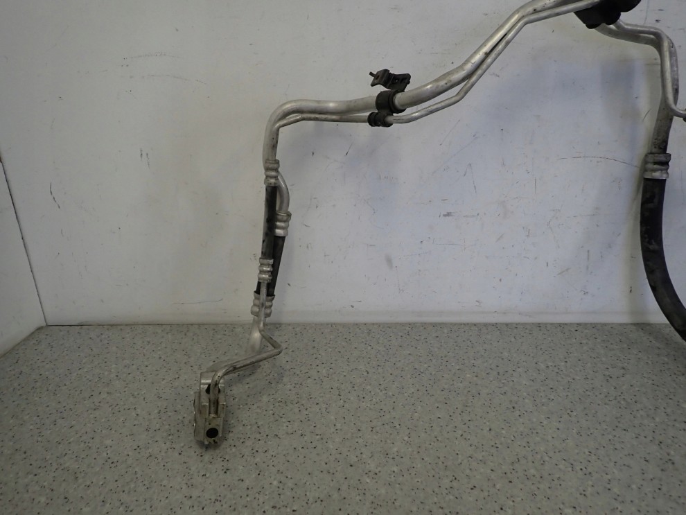 KIA RIO II 1.5 CRDI 05-10 PRZEWÓD KLIMATYZACJI 2/4