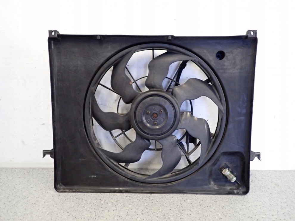 KIA MAGENTIS 05-11 WENTYLATOR CHŁODNICY 1/5