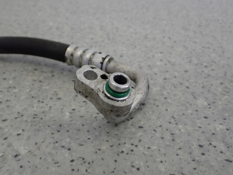 KIA VENGA 1.4 CRDI 09- PRZEWÓD KLIMATYZACJI 2/5