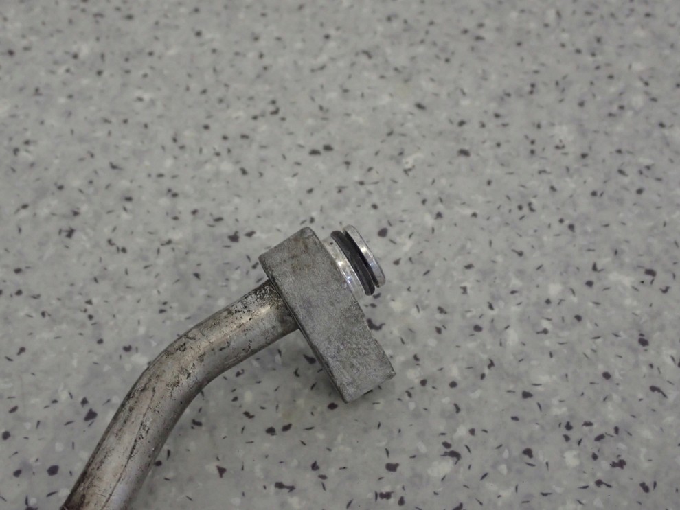 TOYOTA YARIS II 1.0i 06- PRZEWÓD KLIMATYZACJI 4/7