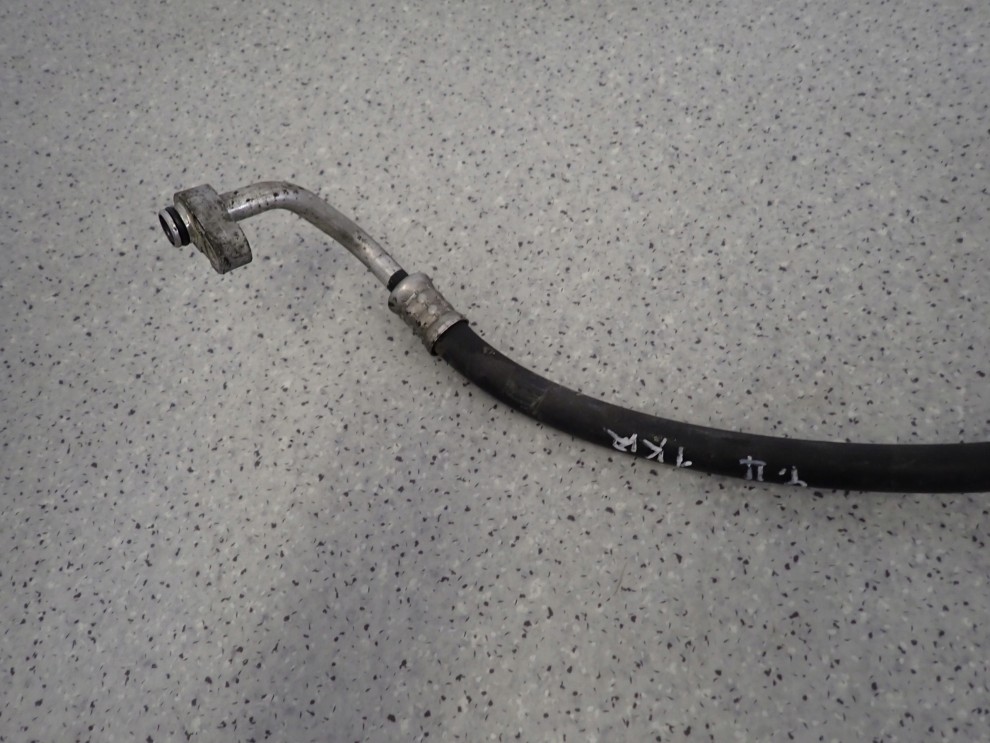 TOYOTA YARIS II 1.0i 06- PRZEWÓD KLIMATYZACJI 6/7