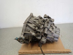 TOYOTA YARIS II 06- 1.4 D4D SKRZYNIA BIEGÓW MANUALNA 4/7 MINIATURA