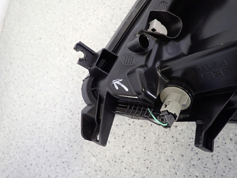 NISSAN NOTE E11 06- LAMPA PRZEDNIA LEWA REFLEKTOR EUROPA 8/10