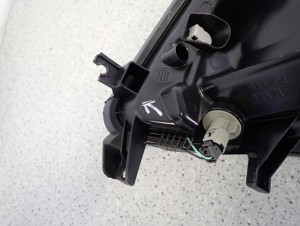 NISSAN NOTE E11 06- LAMPA PRZEDNIA LEWA REFLEKTOR EUROPA 8/10 MINIATURA