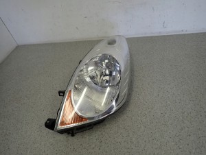 NISSAN NOTE E11 06- LAMPA PRZEDNIA LEWA REFLEKTOR EUROPA 9/10 MINIATURA