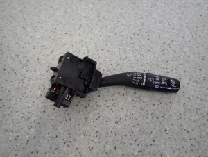 KIA CARENS III 06-11 PRZEŁĄCZNIK WYCIERACZEK 1/7 MINIATURA